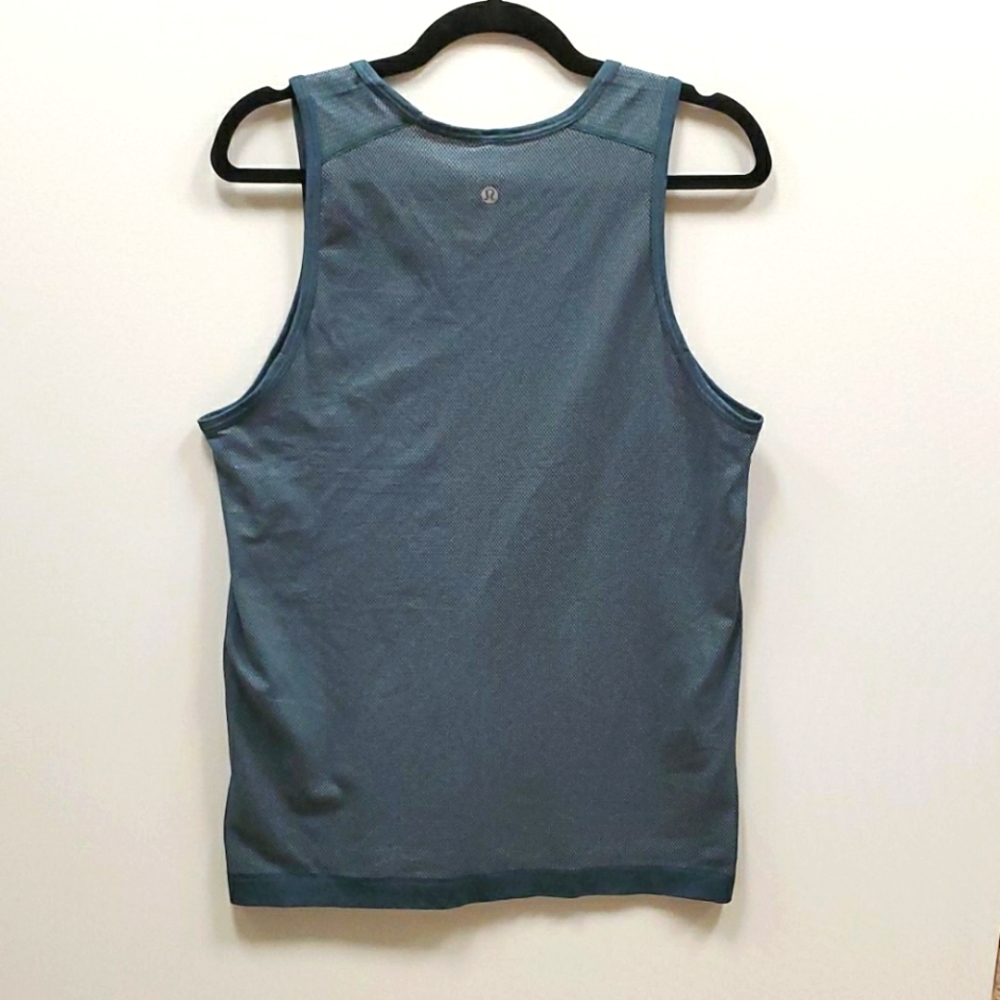 Lululemon Athletica green tank top stretch - Picture 2 of 4